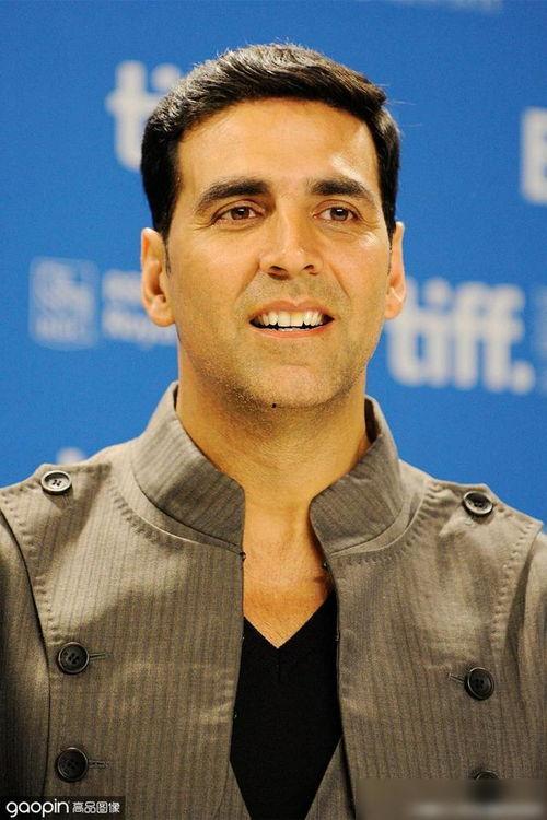 印度最红的男明星,揭秘印度最红男明星的魅力传奇