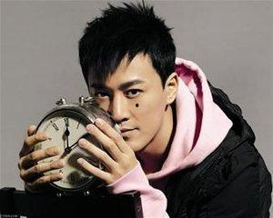 娱乐圈吃瓜男的是谁